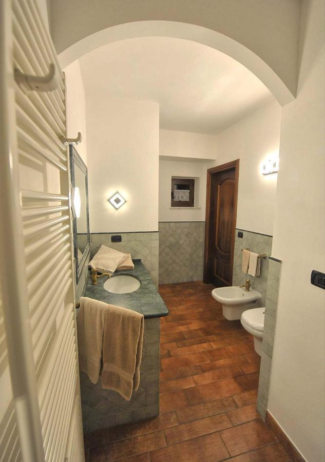 B&B Acacia Rosa Guarene Exterior photo