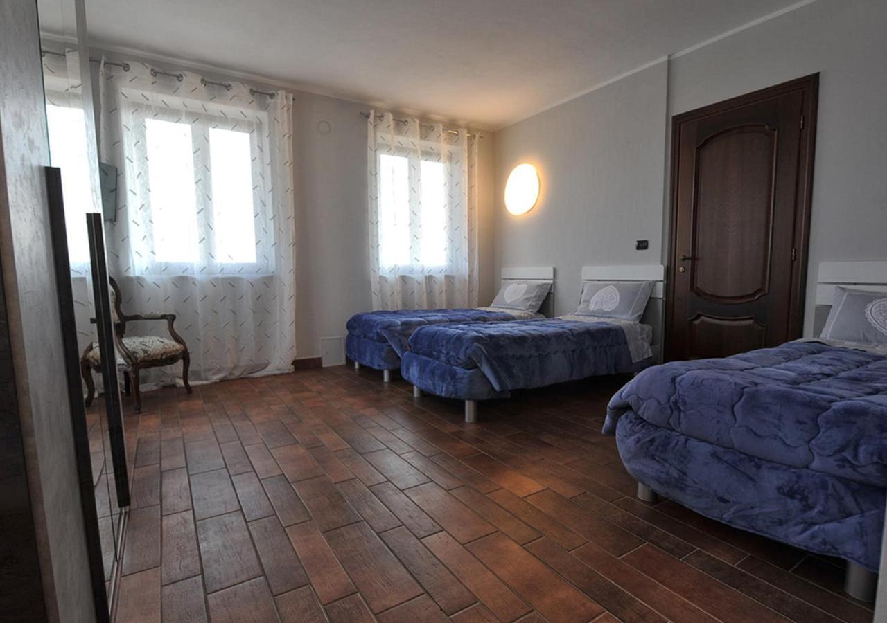 B&B Acacia Rosa Guarene Exterior photo